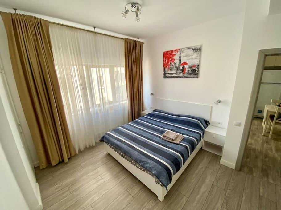 Cozy Central Apartment With 2 Rooms Bucarest Esterno foto